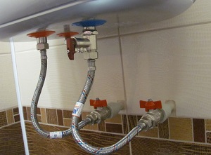 Подключение накопительного водонагревателя в Армавире
