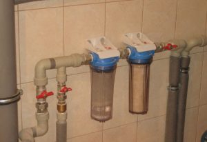 Установка проточного фильтра для воды в Армавире